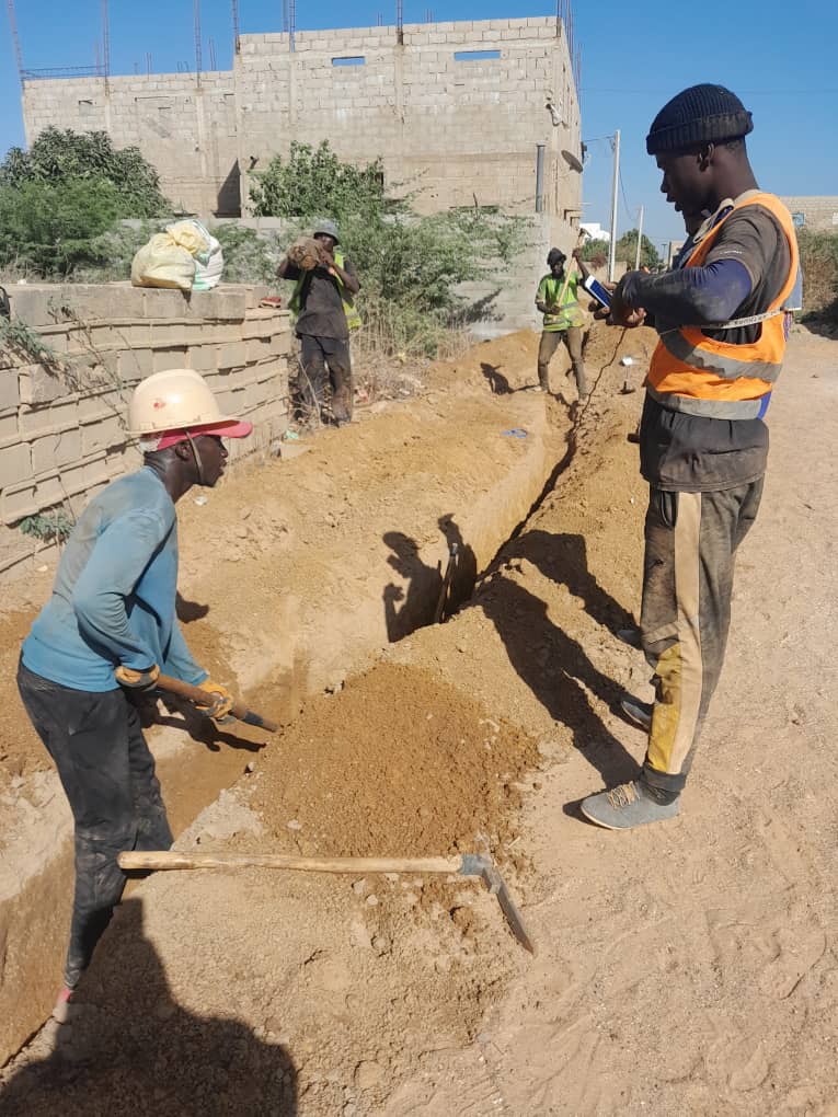 Déploiement de 500 km de fibre optique à Dakar